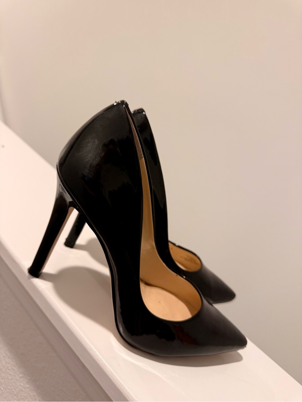 Jessica Simpson Black Patent Pointed Toe Stiletto Pumps - Picture 4 of 6